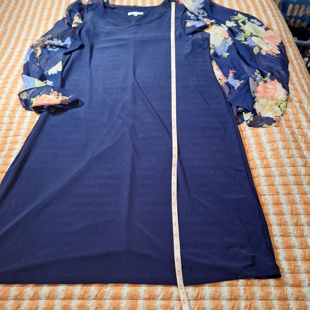Sandra Darren Navy Dress with Floral Kimono Style Sheer Jacket - Picture 12 of 16